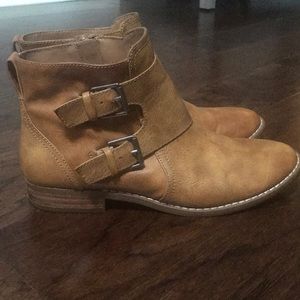 American Eagle Ankle Boots